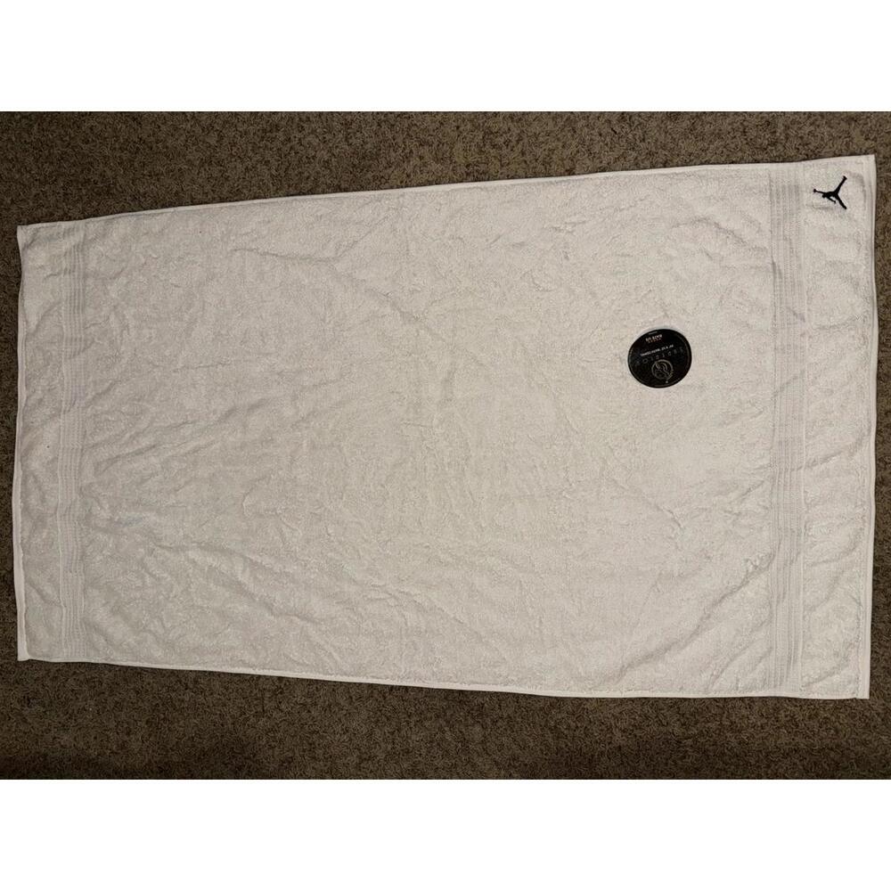 Unreleased Superior Brand Heritage Collection Jordan Branded Ivory Bath Towel